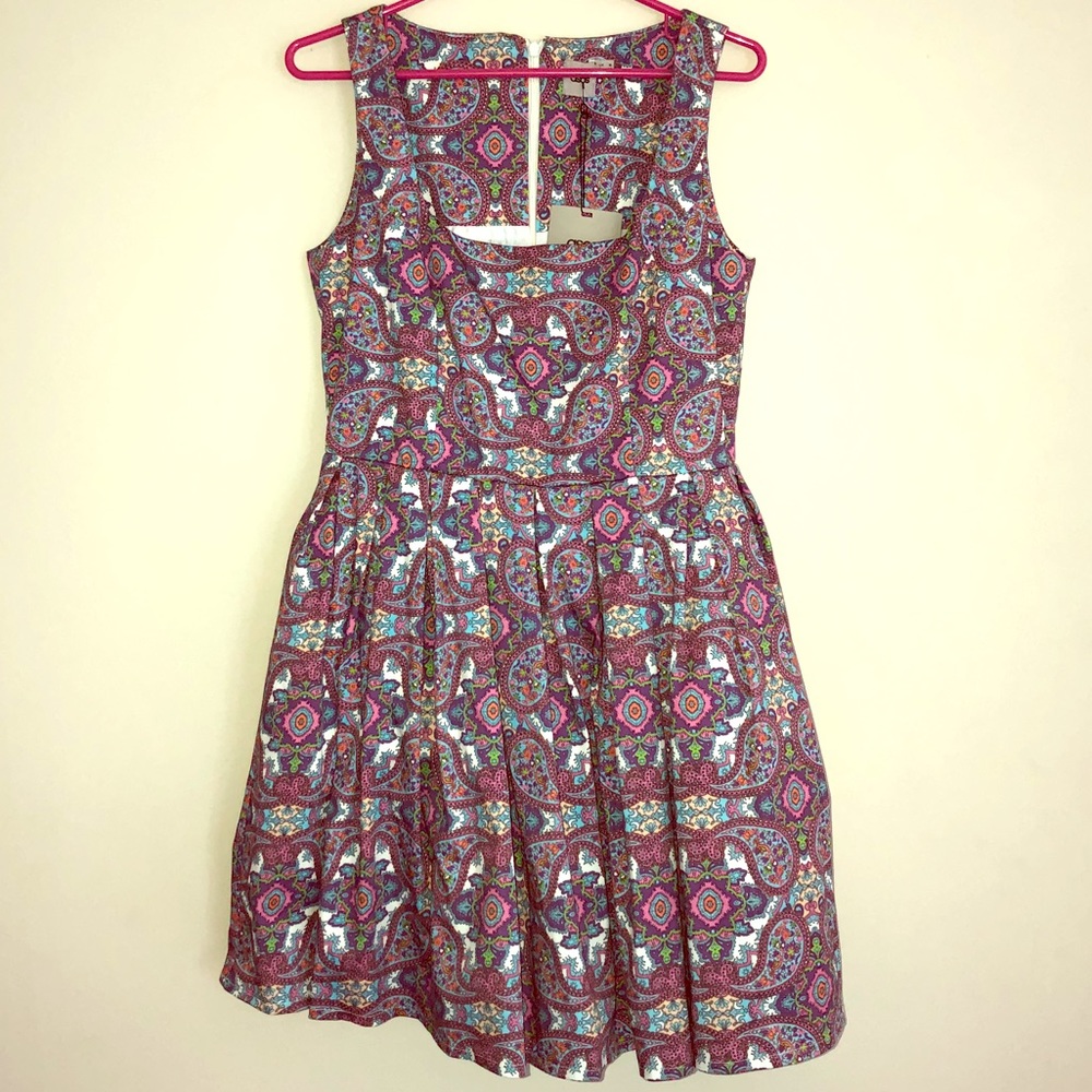 NWT ASOS Paisley Dress  👗👠💃🏻💁🏼‍♀️
